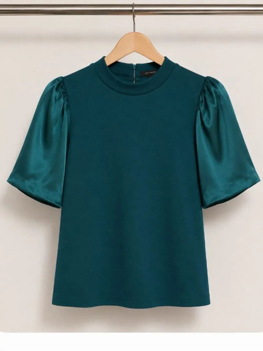 Ann Taylor Puff Sleeve Mixed-Fabric Top - Size L - NWT